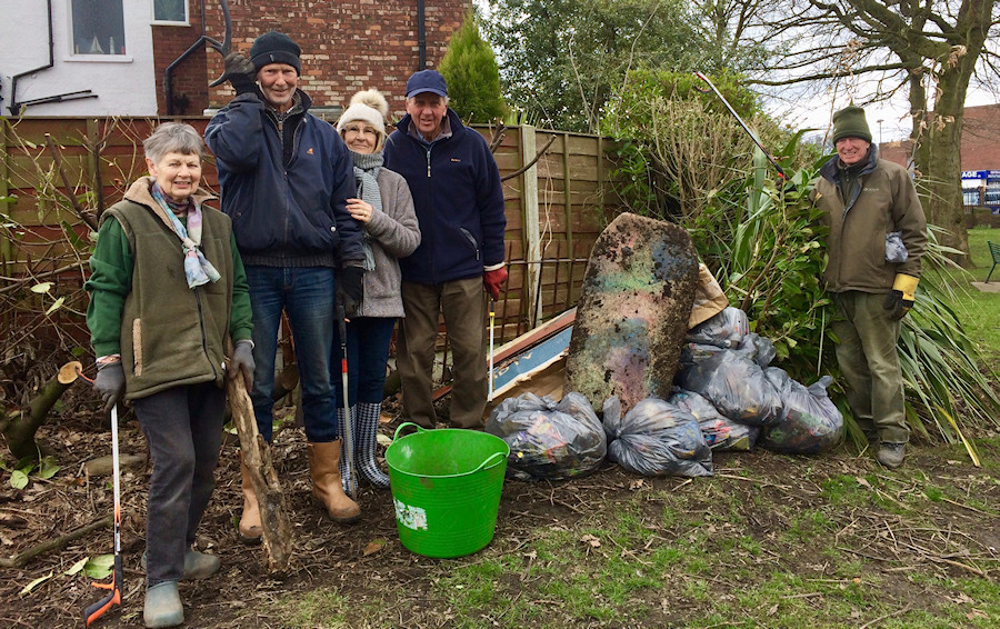 Volunteering in Romiley Park